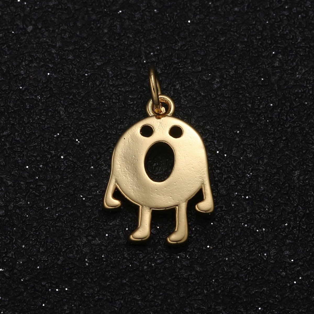 Tiny Gold Plated Gasping Shock Face Charm Golden Thin Plate Screaming Gesture Charm Pendant GP-039 - DLUXCA