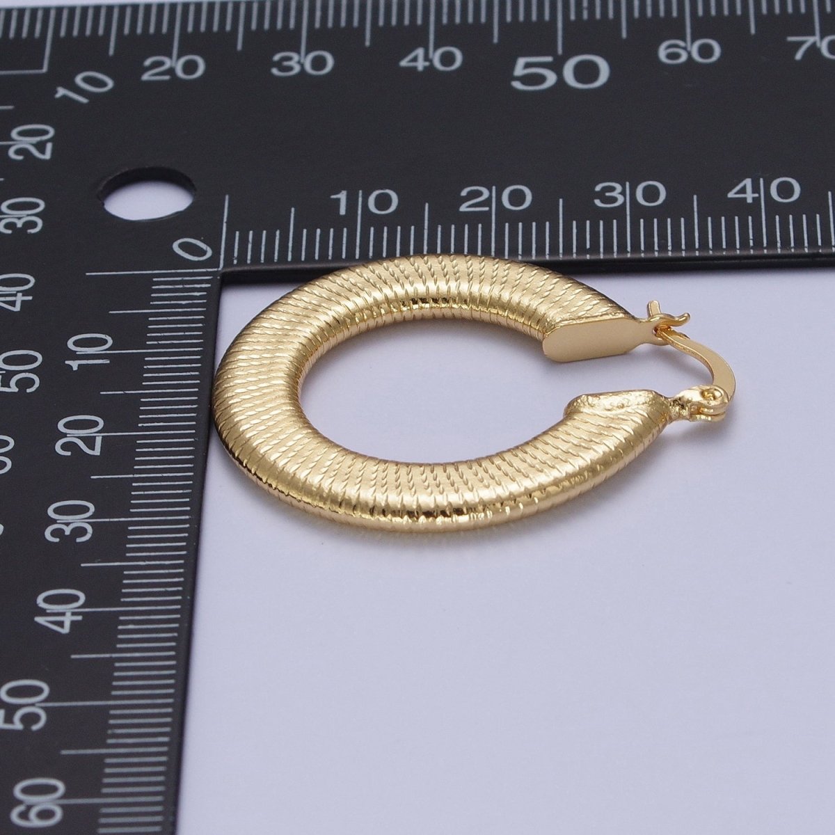 Unique Gold Hoops Line Pattern Earring for Fashion Statement Jewelry T-023 - DLUXCA