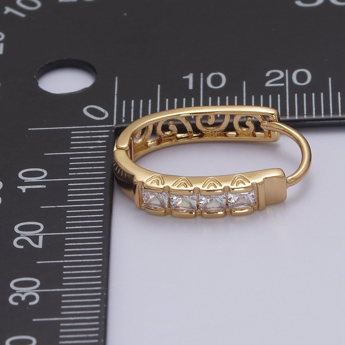 Vintage Medium 24K Gold Filled hoop earrings cubic zirconia cz dainty minimalist V-140 - DLUXCA