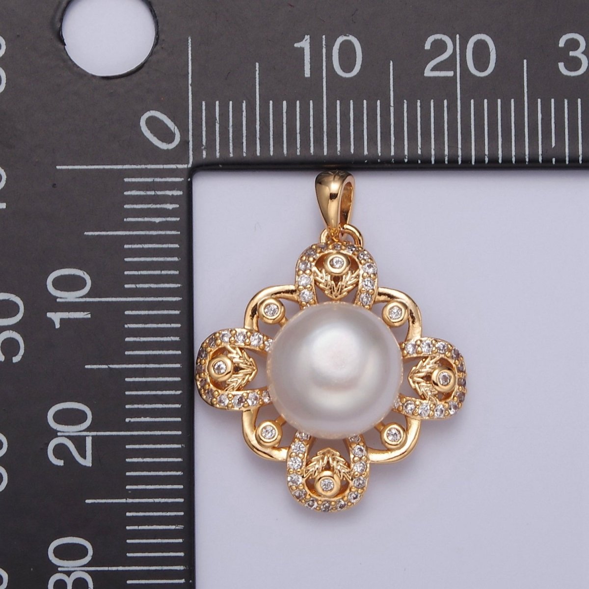 Vintage Round Pave Genuine Shell Pearl Pendant Minimalist Bridal Wedding Jewelry I-030 - DLUXCA
