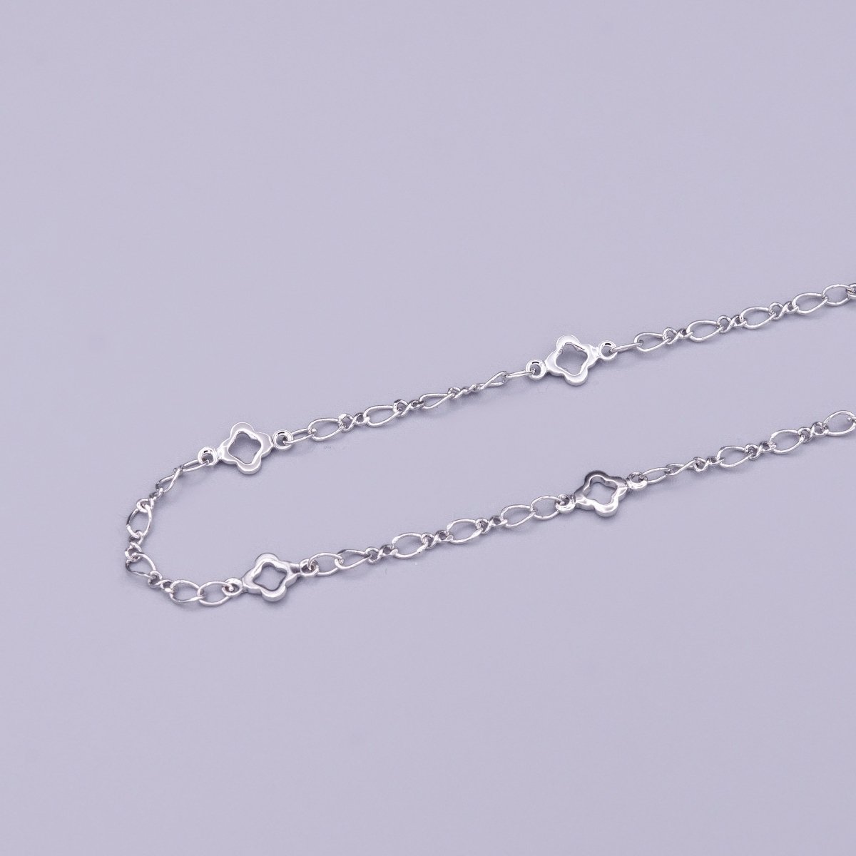 White Gold Filled Clover Quatrefoil Figaro 2.5mm Unique Unfinished Silver Chain For Jewelry Making | ROLL-1360 - DLUXCA