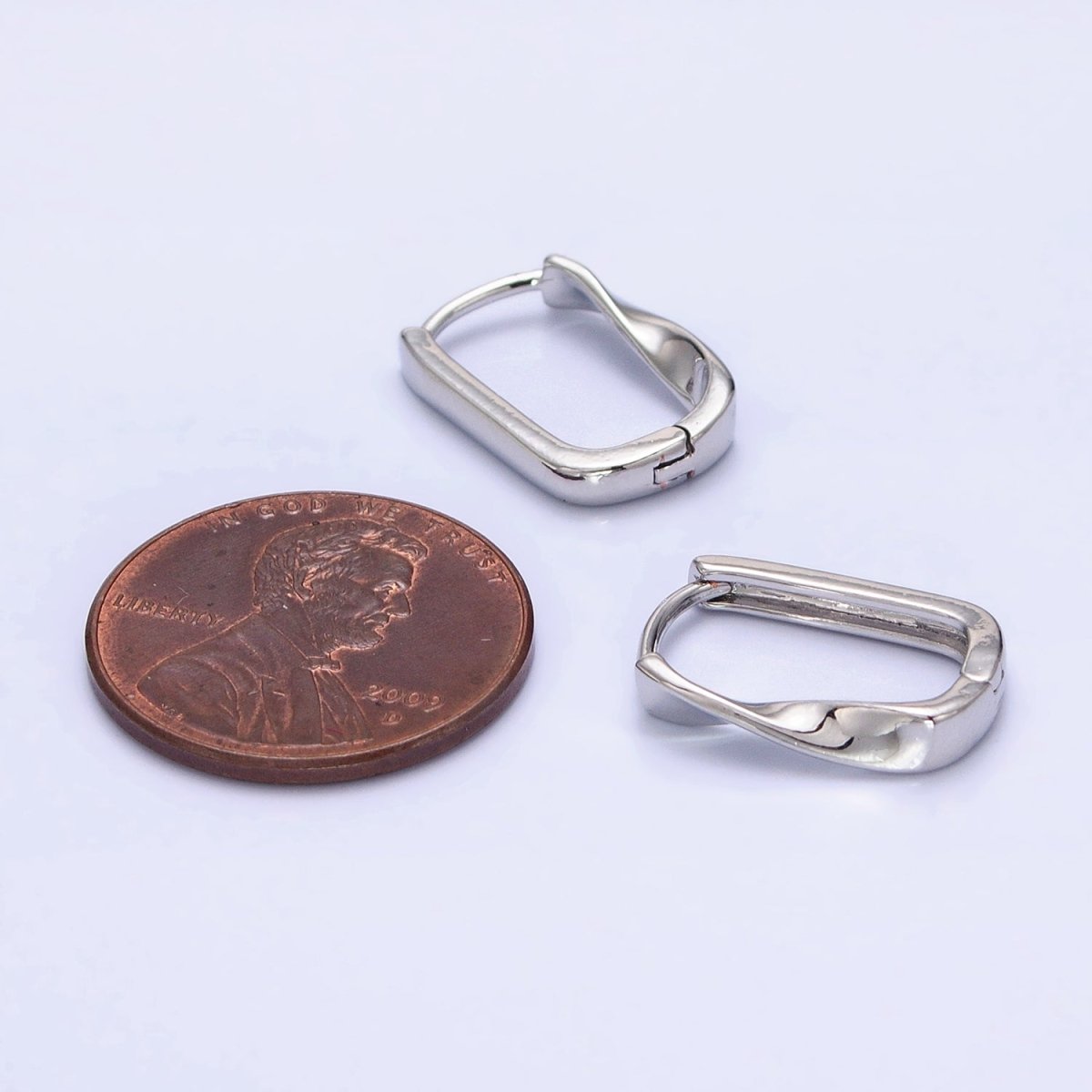 White Gold Filled Twisted Geometric 15.5mm Oblong U-Shaped Hoops Earring | AB1544 - DLUXCA