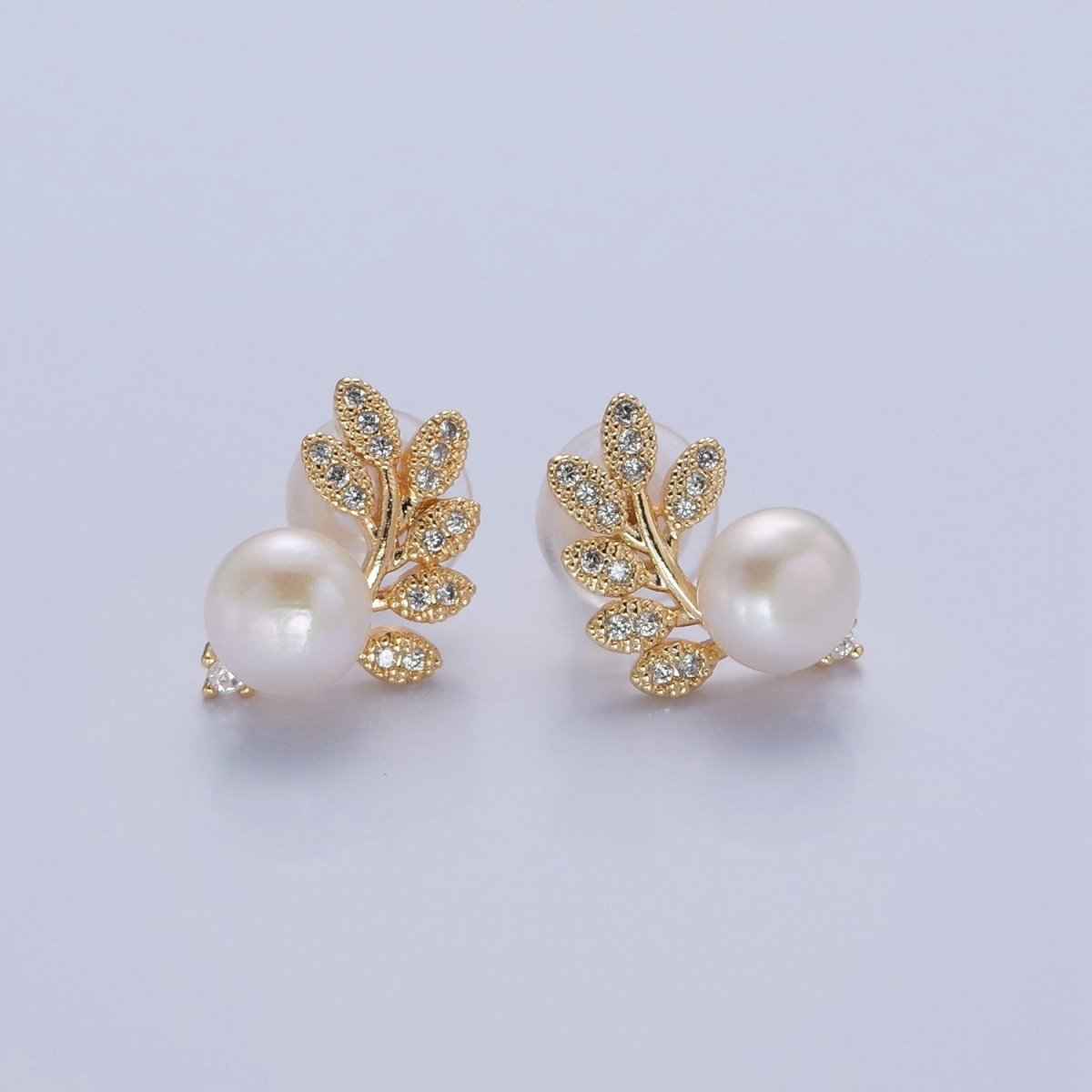 White Pearl Stud Earring with Gold Pave Leaf for Wedding Jewelry T-527 - DLUXCA