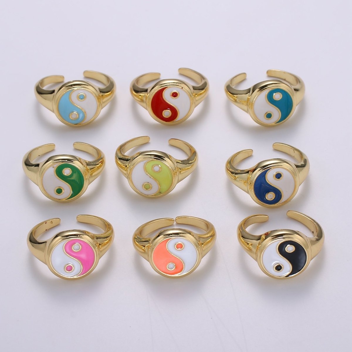 Yin Yang Ring, Signet Ring, Adjustable Gold Ring, Colorful Pastel Enamel Ring, Stackable Ring Black White Pink blue Green Ring for Women - DLUXCA